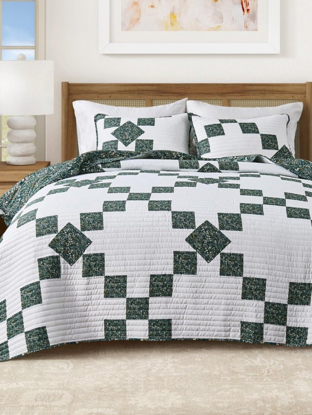 Floral Quilt Set - 3-Piece Full/Queen Size Spring Patchwork Bedding Set